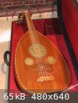 Farouk Shehata oud, front small2.jpg - 65kB