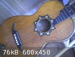 small-guitar4.jpg - 76kB